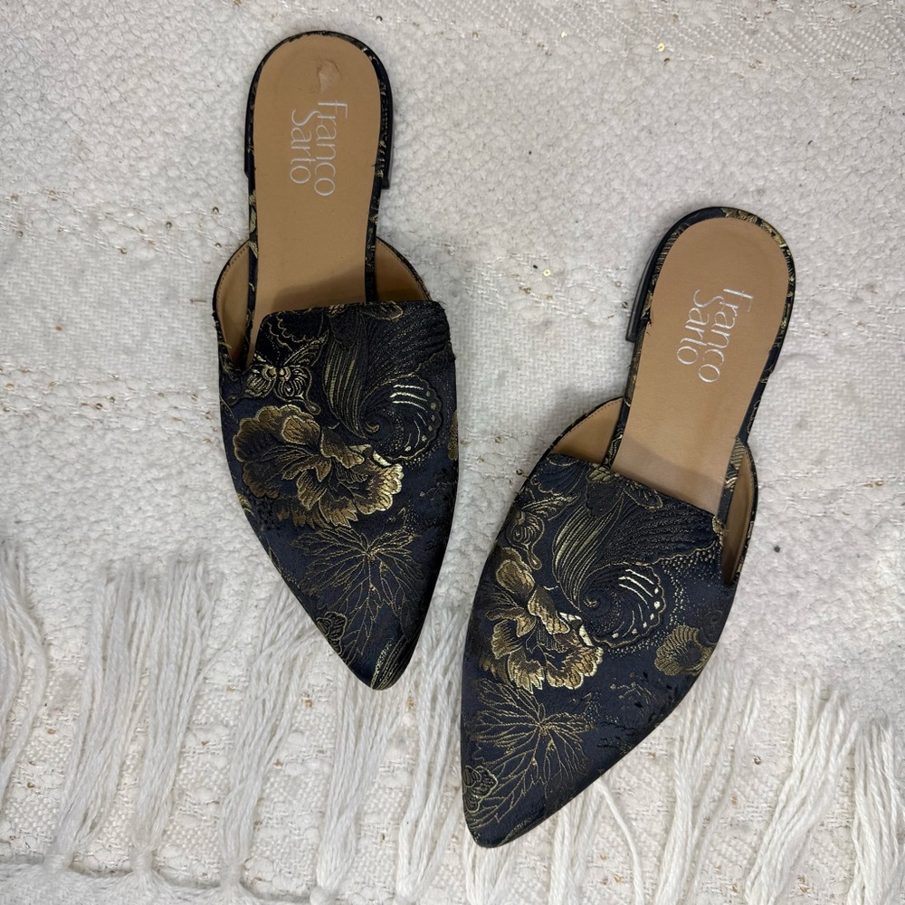 Franco Sarto black and gold floral fabric pointed toe mules size 8 1/2